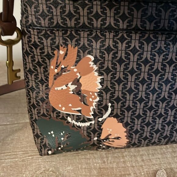 FOSSIL CROSSBODY  - Picture 2 of 9